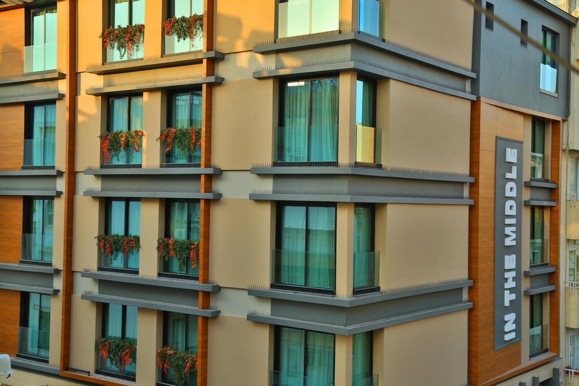 Otel In The Middle Antalya